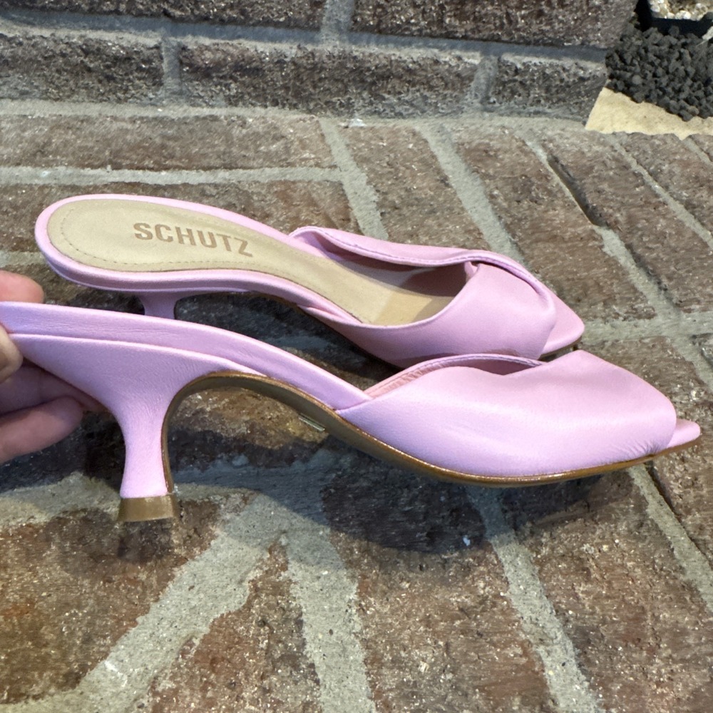 Schutz Womens Cecily Light Pink Leather Slip On Kitten Heels Sandals Size 5.5B - Picture 9 of 16